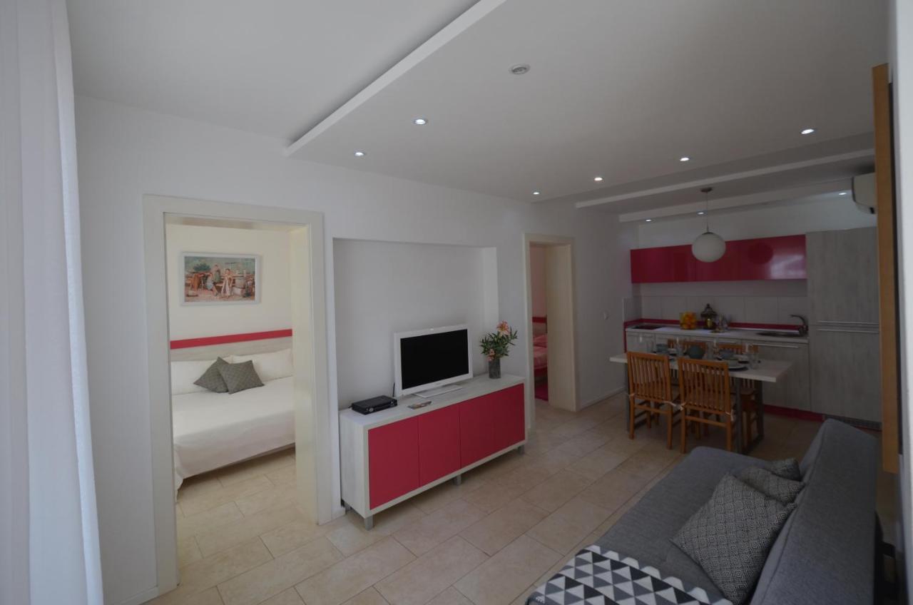 Apartments Karmen Maria Novigrad Istria エクステリア 写真