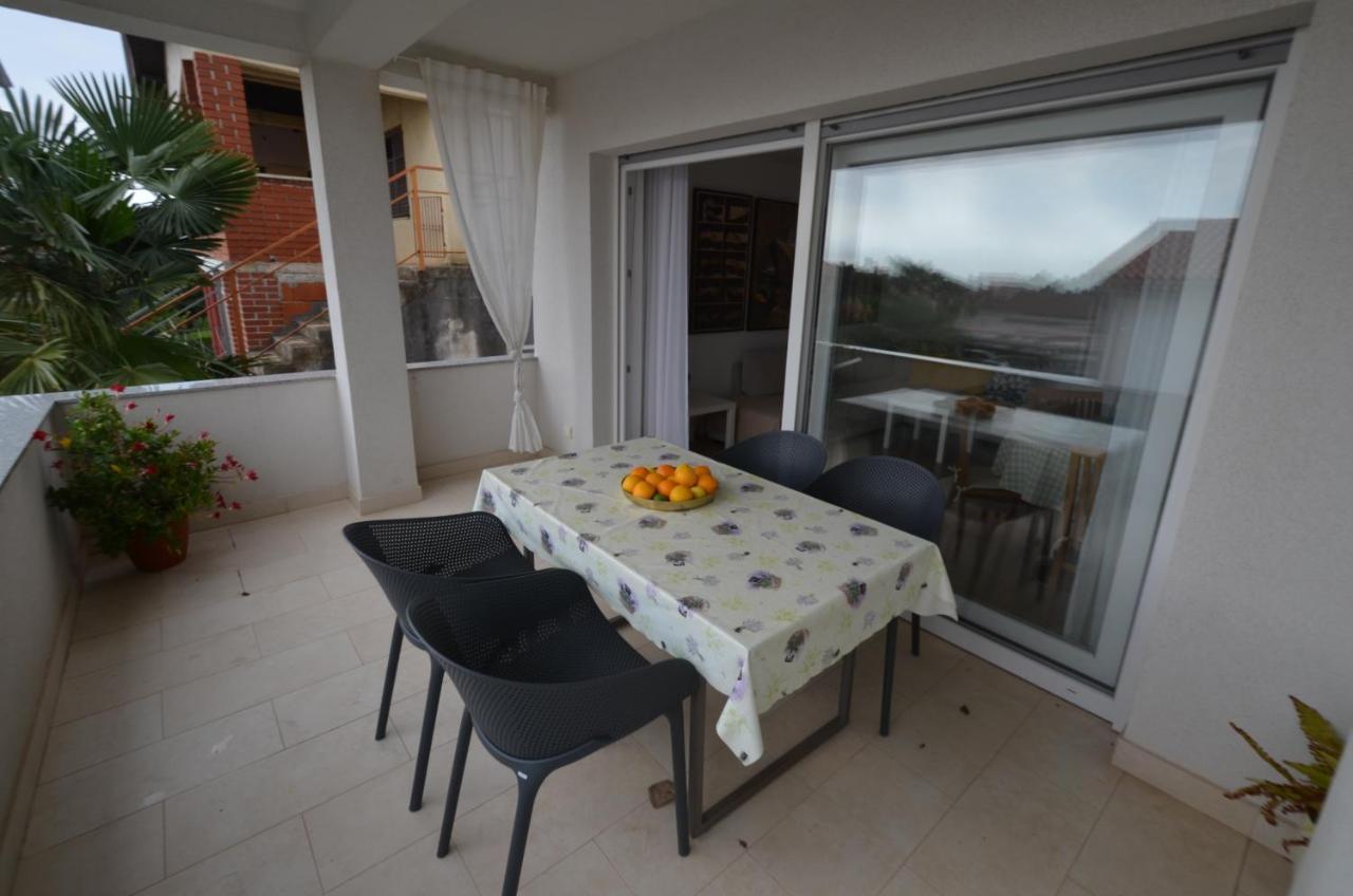 Apartments Karmen Maria Novigrad Istria エクステリア 写真